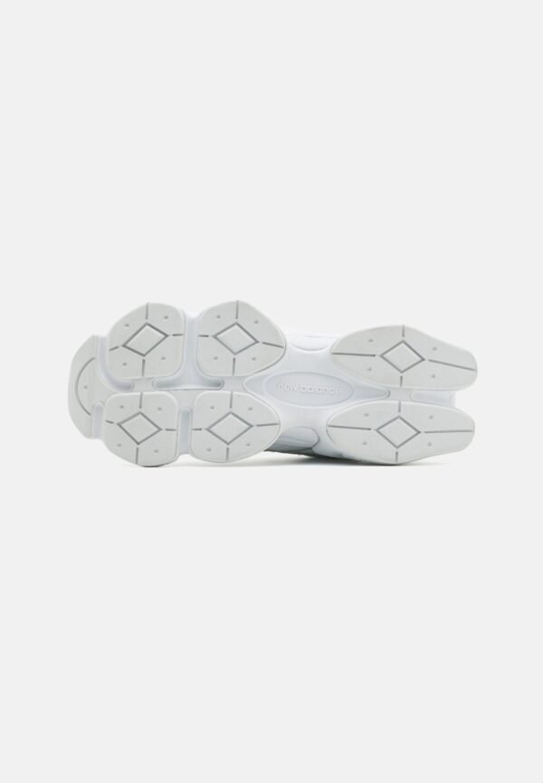 New Balance 9060 White
