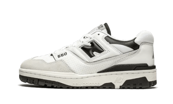 IMG_5612 New Balance 550 Black/White