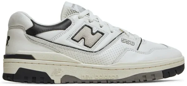 IMG_5623 New Balance 550 Beige/Black
