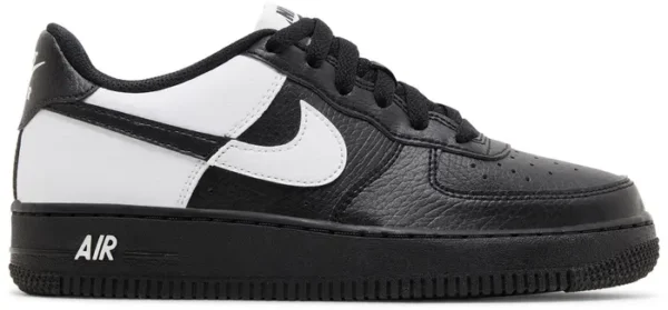 IMG_6318 2 Nike Air Force 1 Black/White