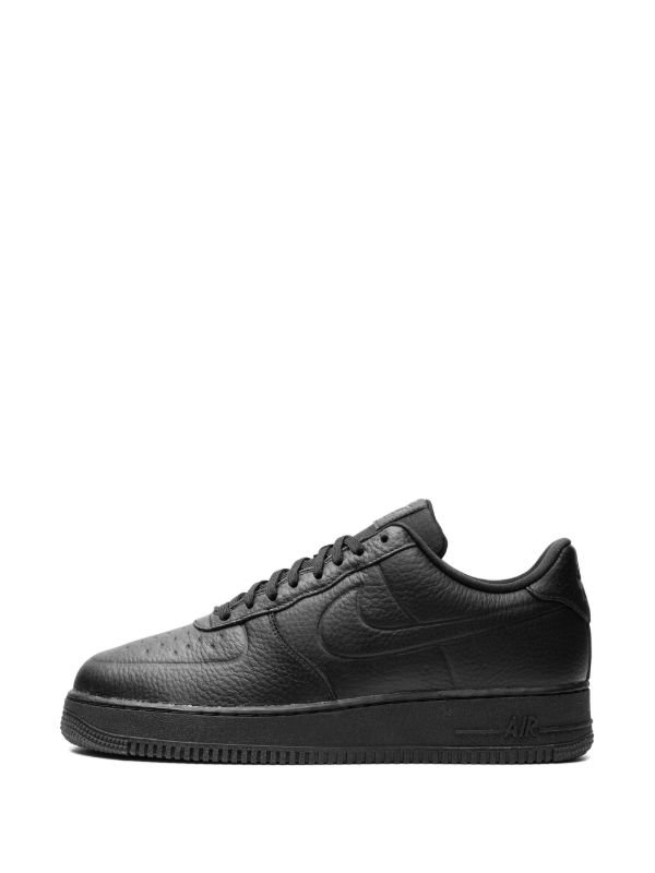 Nike Air Force 1 Black